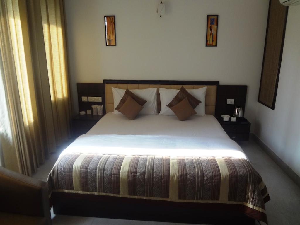 Rr Residency Hotel Delhi  Værelse billede