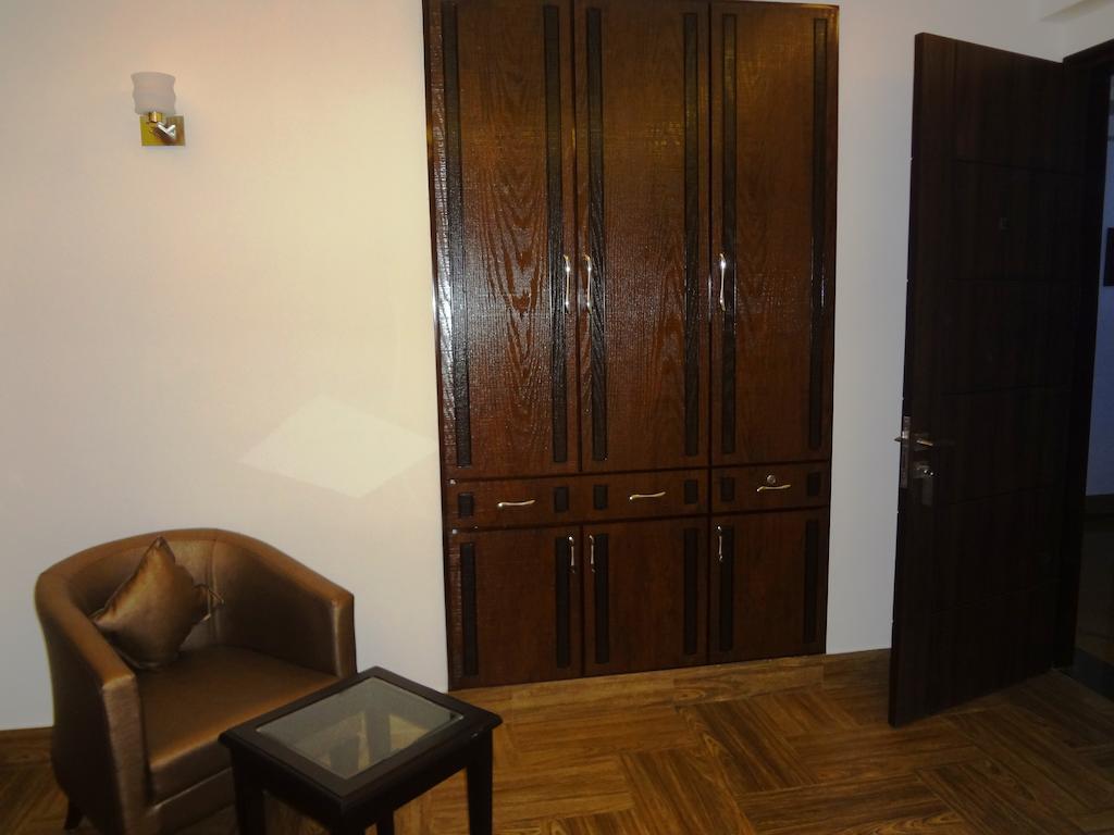 Rr Residency Hotel Delhi  Eksteriør billede